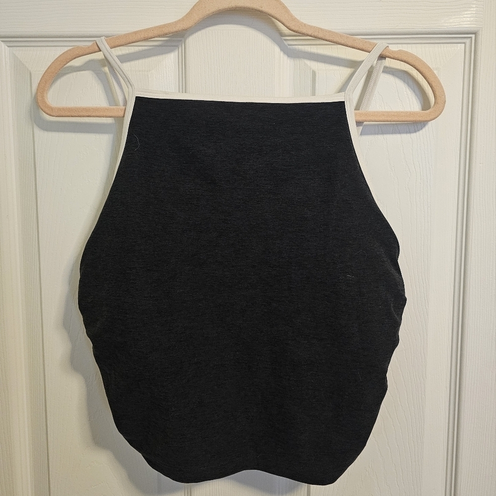 Abercrombie & Fitch Sleeveless Gray and White Crop Top